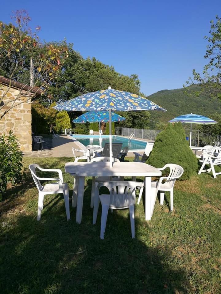 Villa Il Corniolo Morra Camera foto